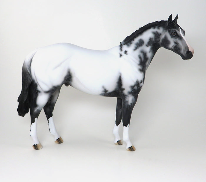 wanderlust appaloosa ish model horse