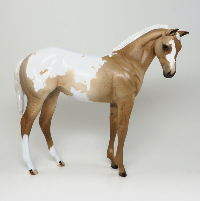 sparks fly model horse