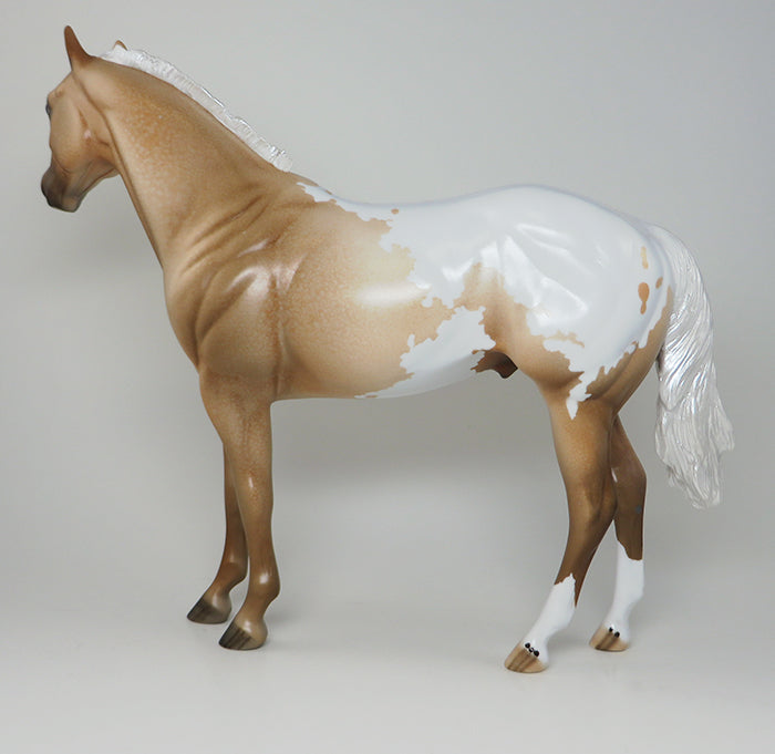 palomino model horse