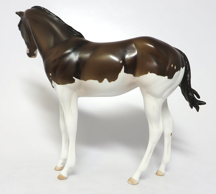 SVEVO-OOAK BROWN PAINT YEARLING MODEL HORSE 08/03/16