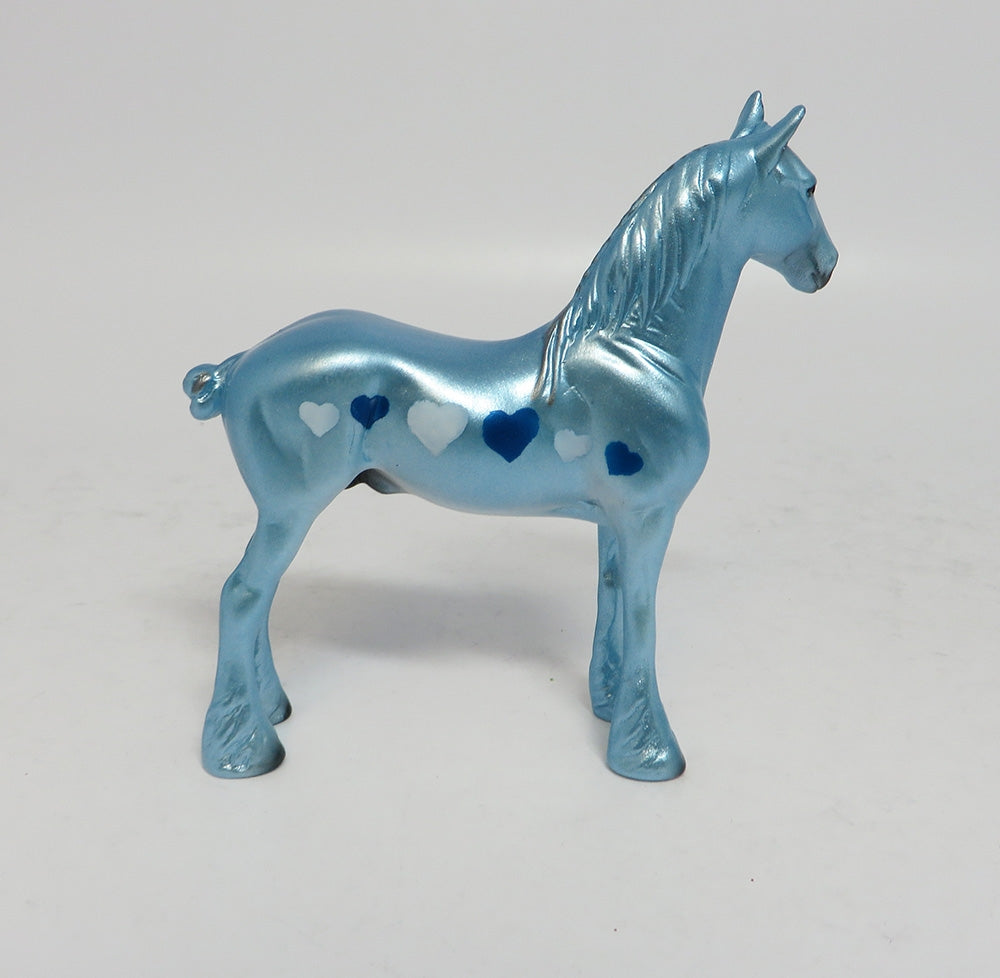 ST. VALENTINE-OOAK BLUE DECORATOR DRAFTER CHIP WITH BLUE AND WHITE HEARTS MODEL HORSE 1-17-18
