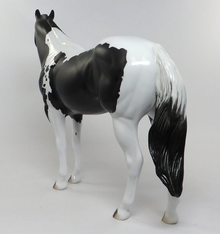 LONDON-OOAK DAPPLE BLACK PAINT ISH MODEL HORSE 8/4