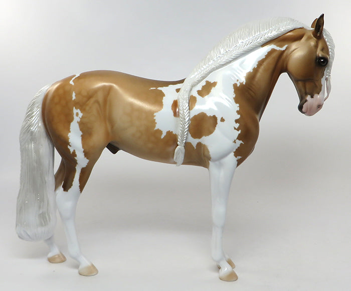 ALBERTO-OOAK PALOMINO PAINT BRAIDED MANE AND TAIL ANDALUSIAN MODEL HORSE 8/4
