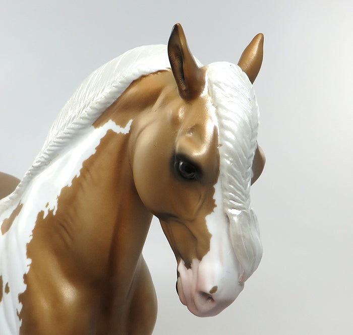 ALBERTO-OOAK PALOMINO PAINT BRAIDED MANE AND TAIL ANDALUSIAN MODEL HORSE 8/4