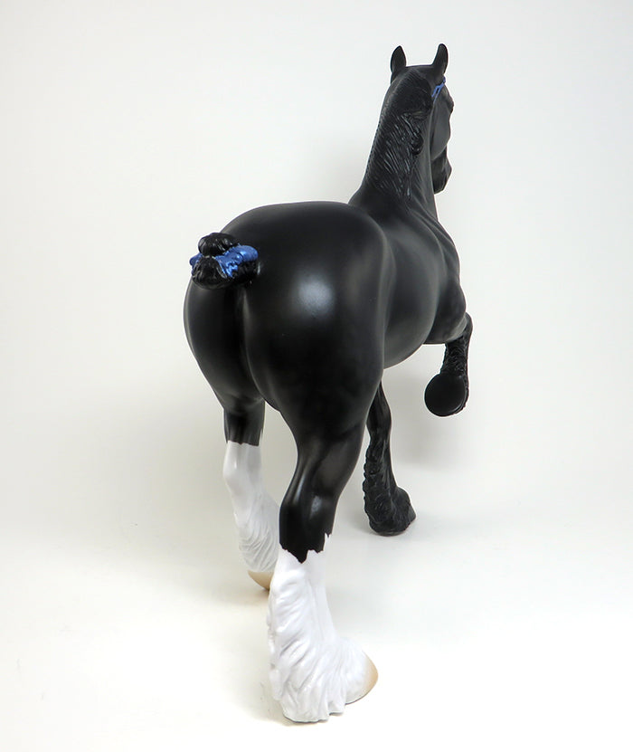 ALAISTAR - OOAK DAPPLE BLACK TROTTING DRAFTER MODEL HORSE - 2/5