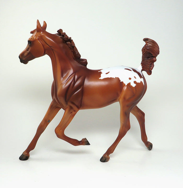 yearling model horse