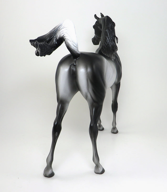 SHERYL LEISURE Horses