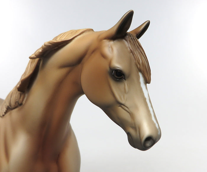 DUSTY-OOAK CHESTNUT WESTERN PONY MODEL HORSE PAINTED BY ALLEN KATT 08/08