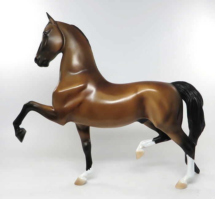 SANGRIA SUNRISE-OOAK BUCKSKIN SADDLEBRED MODEL HORSE 8/5
