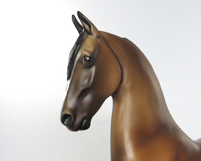 SANGRIA SUNRISE-OOAK BUCKSKIN SADDLEBRED MODEL HORSE 8/5