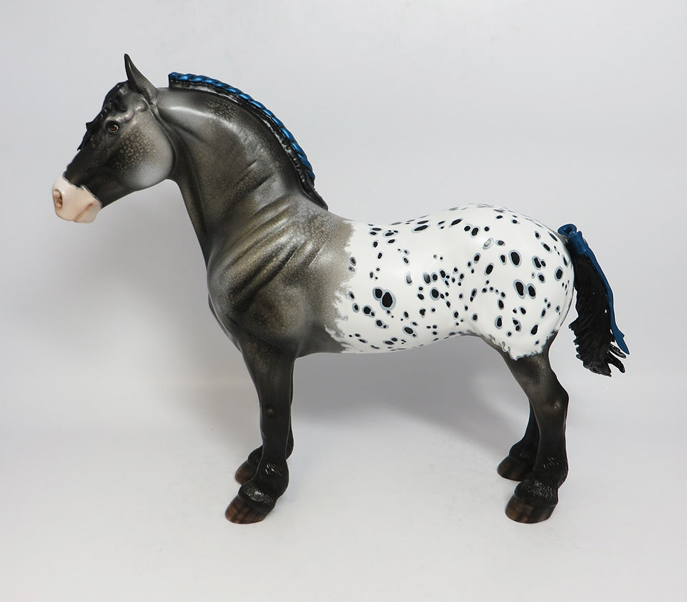 TWILIGHT BLUE-OOAK ROAN APPALOOSA STANDING DRAFTER MODEL HORSE WITH RIBBON IN MANE AND TAIL SUPER BOWL BEST OFFER 2018