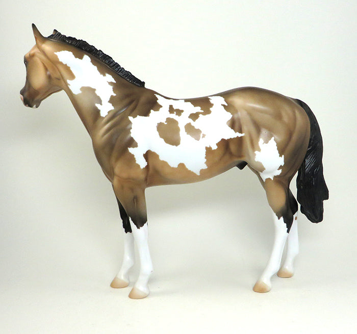 model horse paint