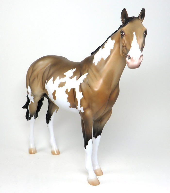 LIMITED EDITION MODEL HORSE