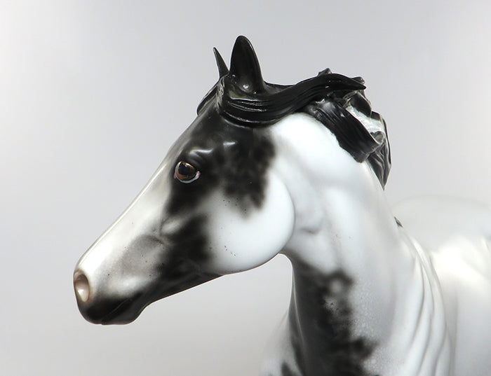 HEMI-OOAK SABINO ISH MODEL HORSE 8/5