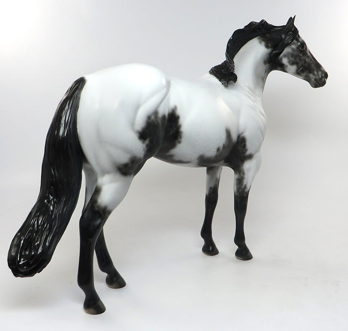 HEMI-OOAK SABINO ISH MODEL HORSE 8/5