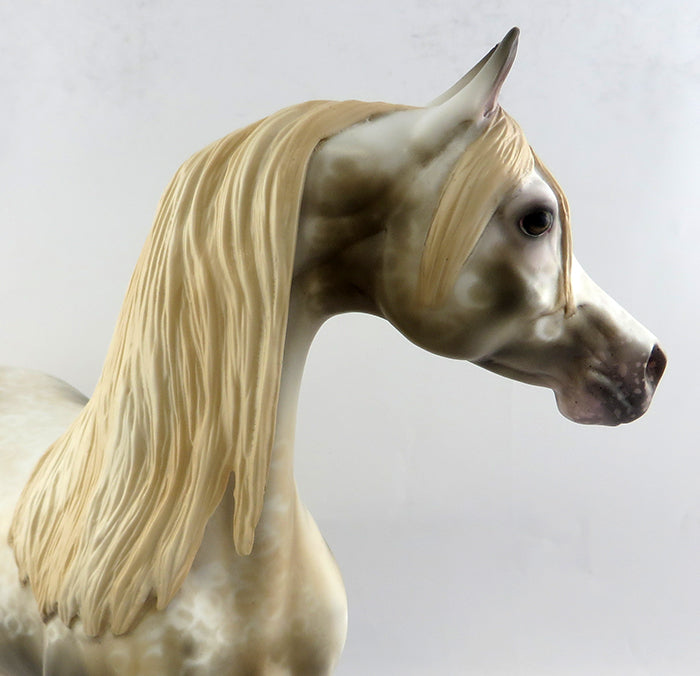 GAME OF THRONES-OOAK DAPPLE CHESTNUT ARABIAN MODEL HORSE BY AL 1/13
