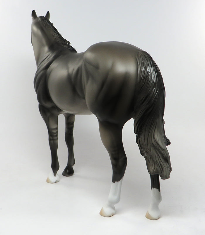 SPIDER-OOAK GRULLA ISH MODEL HORSE 08/10