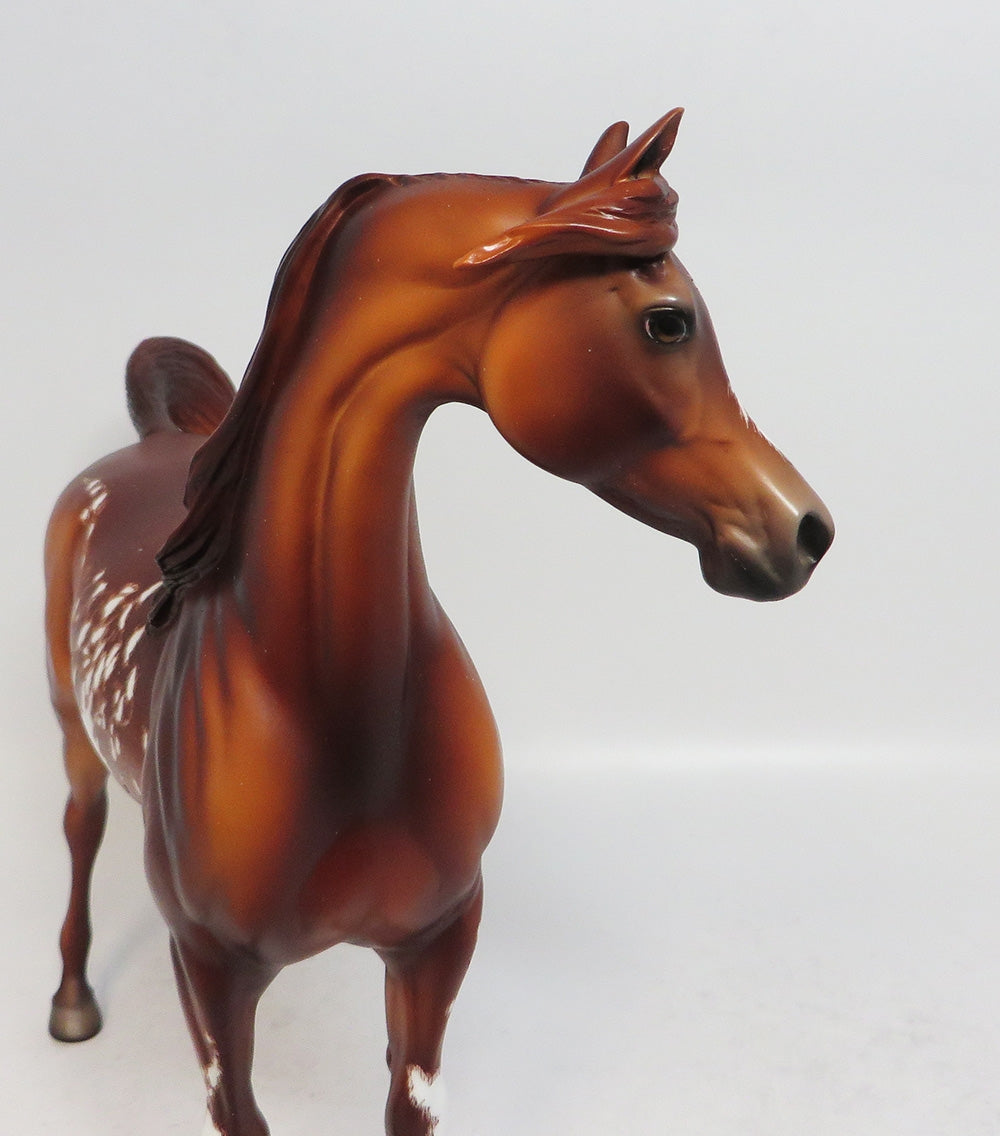 STADIUM-OOAK ETCHED CHESTNUT ARABIAN MODEL HORSE SUPER BOWL SALE 2018
