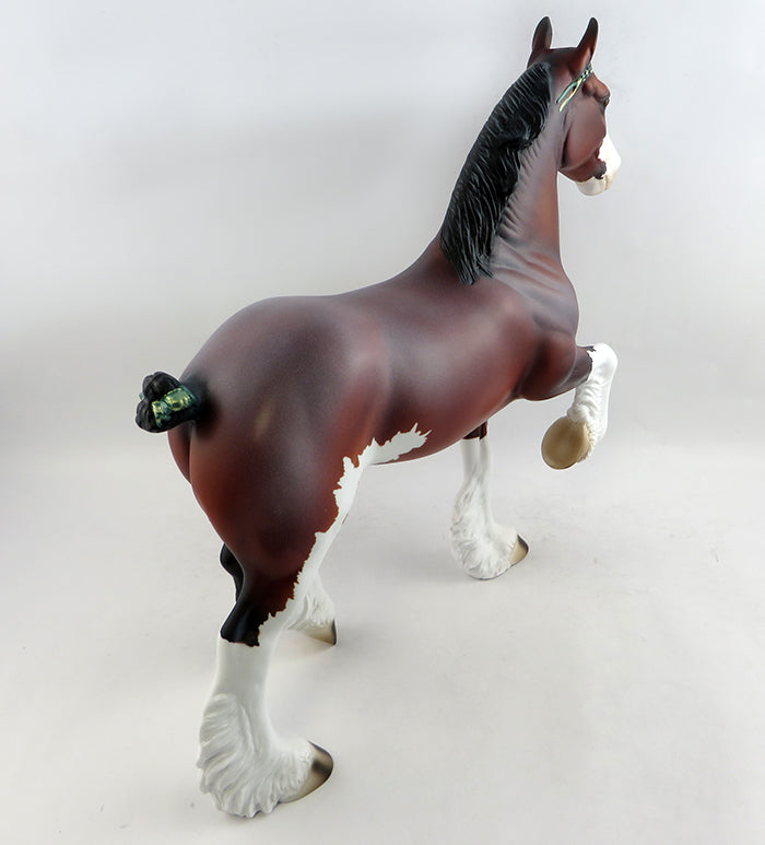VIN DIESEL-OOAK ROAN BAY PAINT TROTTING DRAFTER MODEL HORSE 1/13