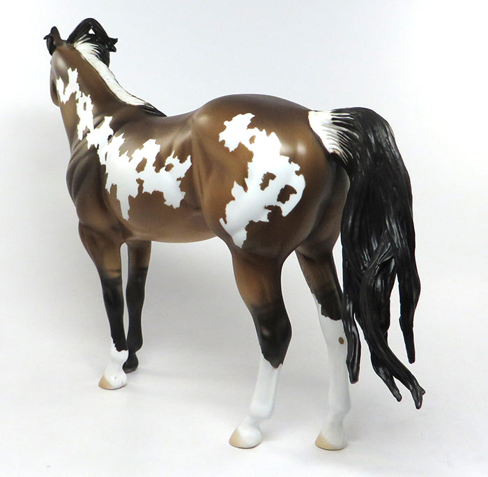 LUGID-OOAK FROSTY DUN PAINT ISH MODEL HORSE 8/11