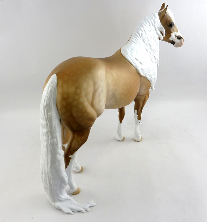 CHEX MIX-OOAK DAPPLE PALOMINO ISH MODEL HORSE BY DAWN QUICK 1/13