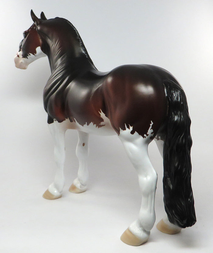 LULACH-OOAK BLOOD BAY PAINT STANDING DRAFTER MODEL HORSE Painted &amp; Signed by Dawn Quick 08/10