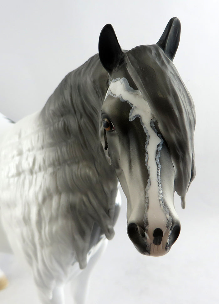 IT&#39;S ALL ABOUT THE BASS-OOAK DAPPLE GREY MAPPED PAINT ISH MODEL HORSE 1/13