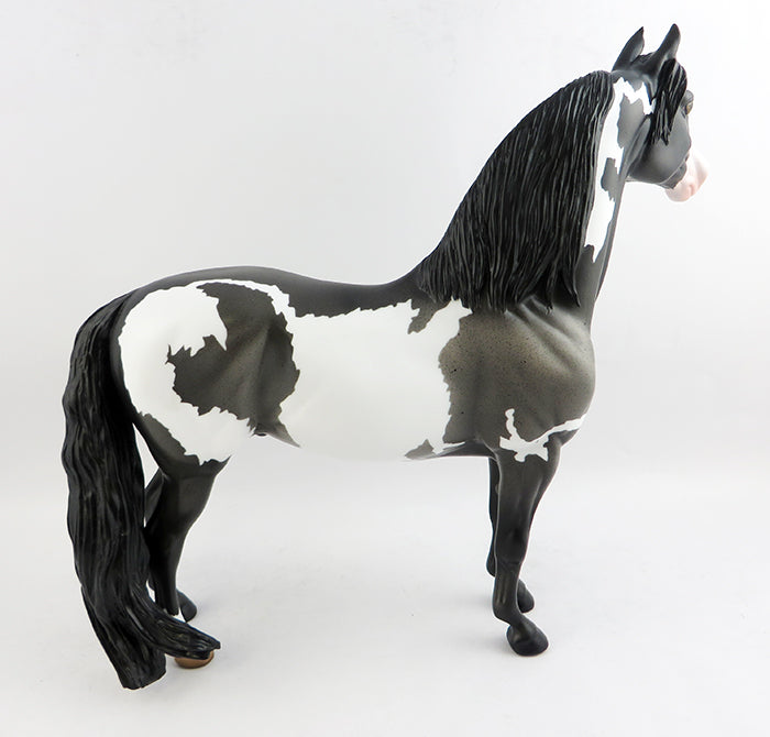 FREEMAN-OOAK BLUE ROAN MORGAN MODEL HORSE 1/17