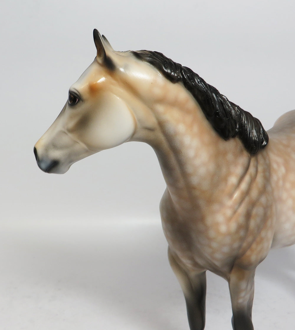 KATZ PLAY-OOAK CHESTNUT GOING GREY ISH MODEL HORSE EA 2018