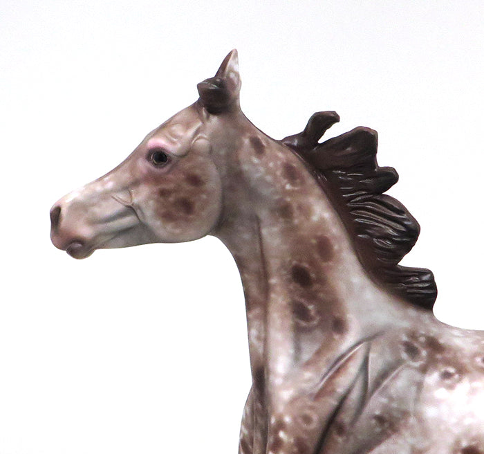 YEARLING MODEL HORSE