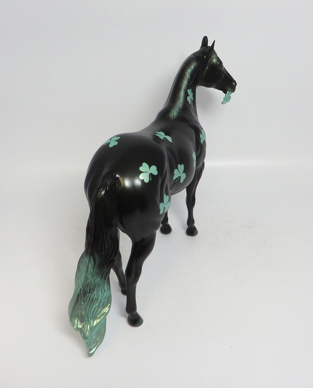 GREENLEE-OOAK BLACK ST PATTYS DAY DECORATOR ISH MODEL HORSE SUPER BOWL SALE 2018