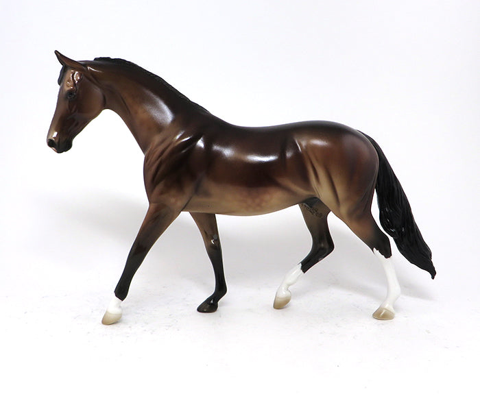 BROWN MODEL HORSE
