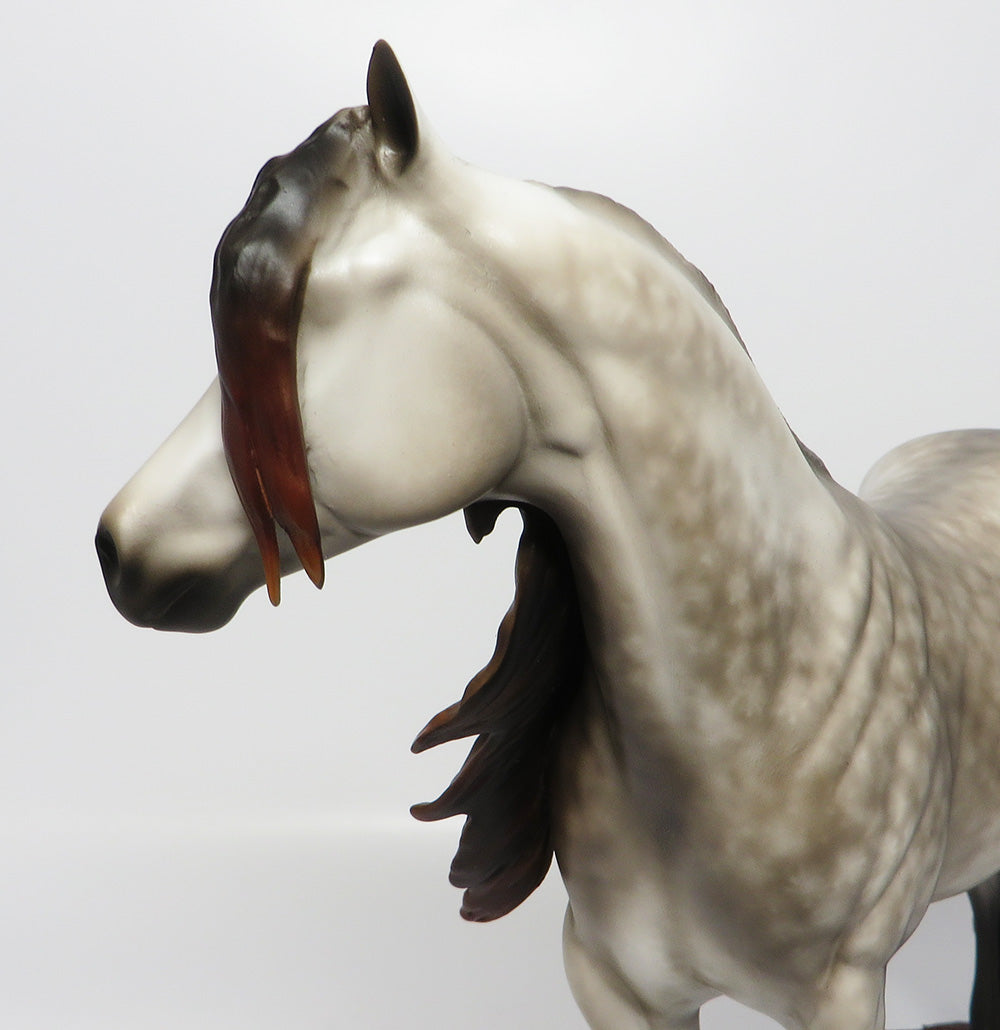 Extreme Long Forelock