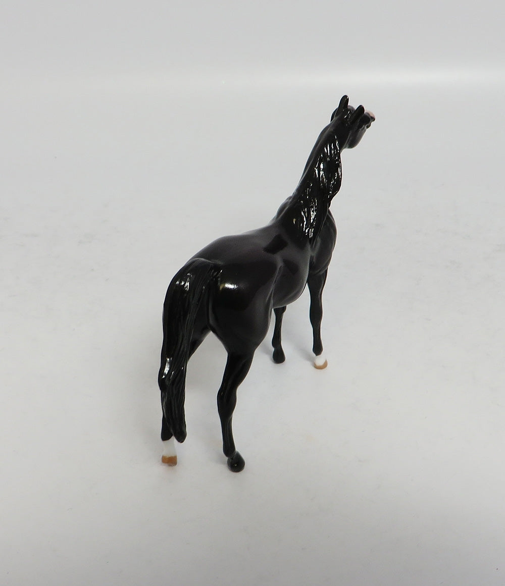RAYNE-LE-15 BLACK ARABIAN CHIP MODEL HORSE SUPER BOWL SALE 2018