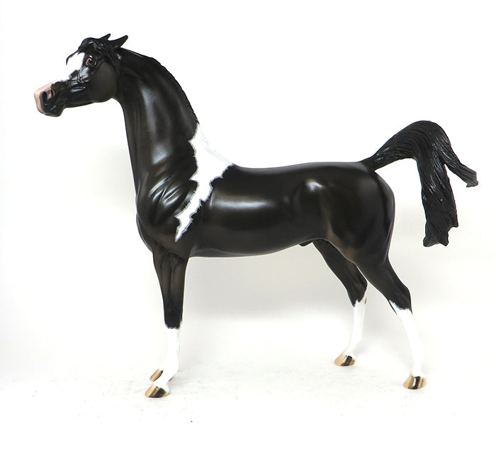 HALF CARAT - OOAK BAY PAINT ARABIAN MODEL HORSE - 10/30