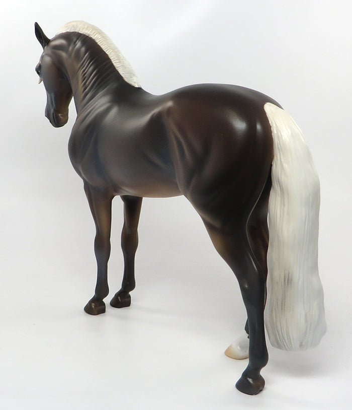 CHIPS de CHOCOLATE &quot;Chocolate Chips&quot;-OOAK CHOCOLATE PALOMINO ANDALUSIAN MODEL HORSE 8/19