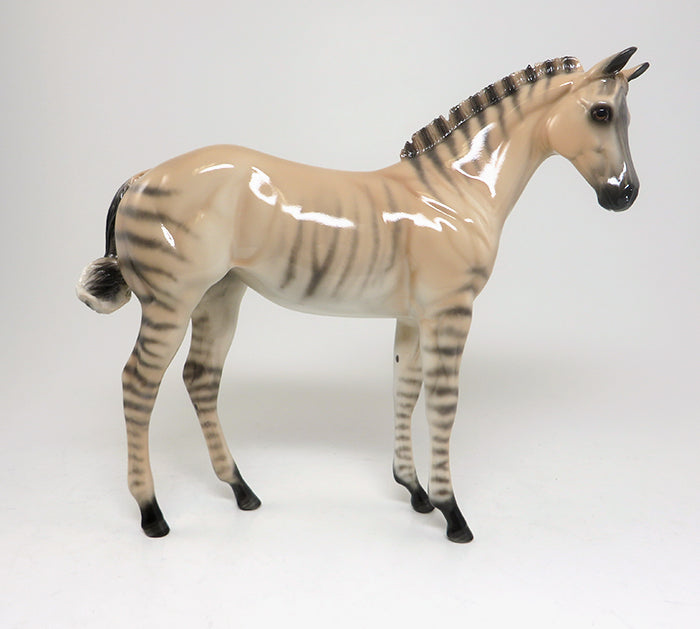 WEANLING MODEL HORSE