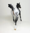 MODEL HORSE