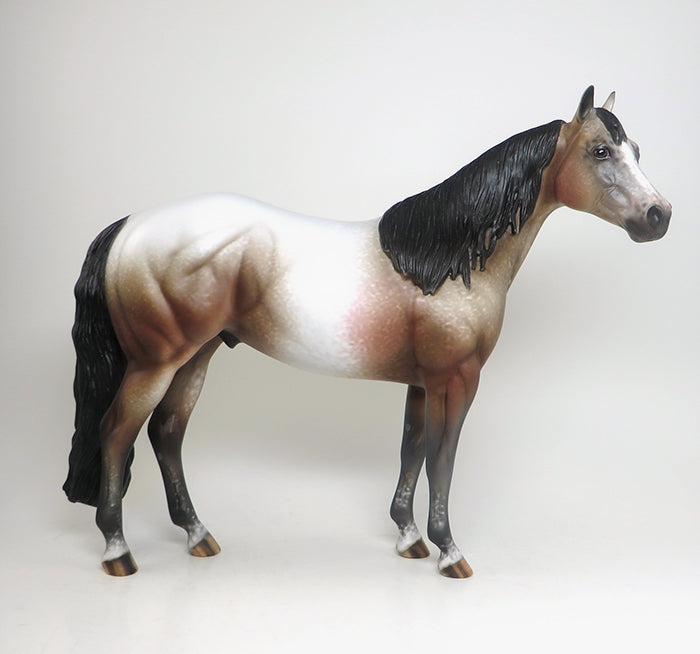 ish model horse 