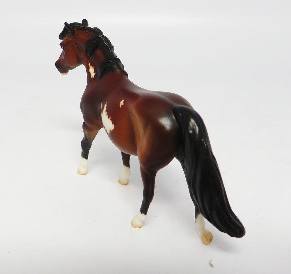 FRENCH FRY-OOAK PONY BAY ETCHED PAINT MODEL HORSE EQ 2017