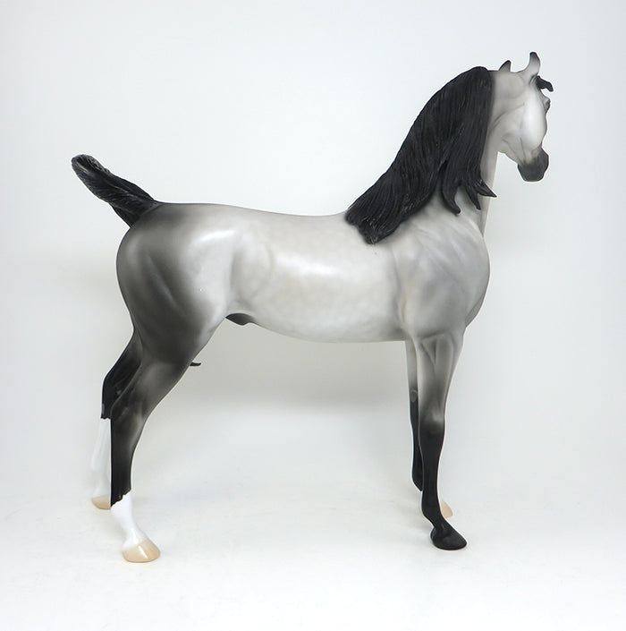 MODEL HORSE