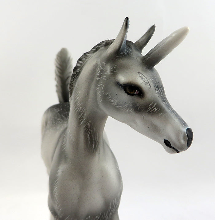 HOJI-OOAK WOLF UNICORN FOAL MODEL HORSE BY DAWN QUICK 1/20