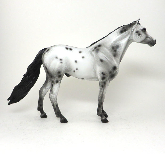 APPALOOSA MODEL HORSE