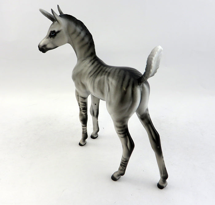 ZEEB-OOAK ZEBRA UNICORN FOAL MODEL HORSE BY DAWN QUICK 1/20