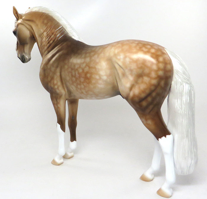 ARCADIA-OOAK STAR DAPPLED PALOMINO ANDALUSIAN MODEL HORSE PAINTED &amp; SIGNED BY DAWN QUICK 8/24