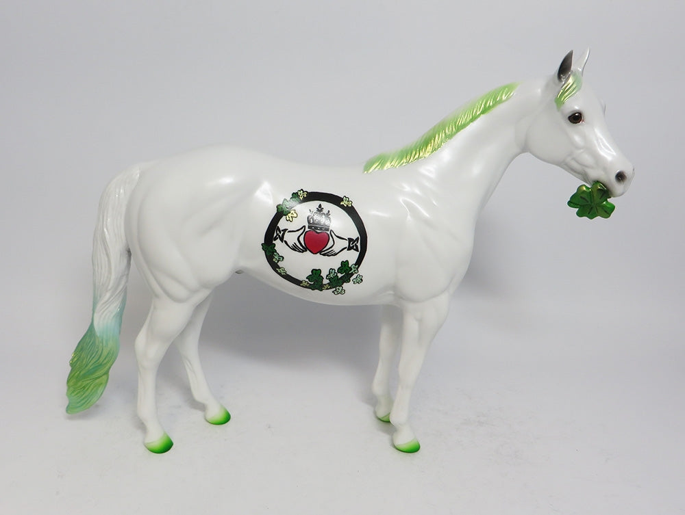 GALEIC-OOAK ST PATTYS DAY ISH DECORATOR MODEL HORSE