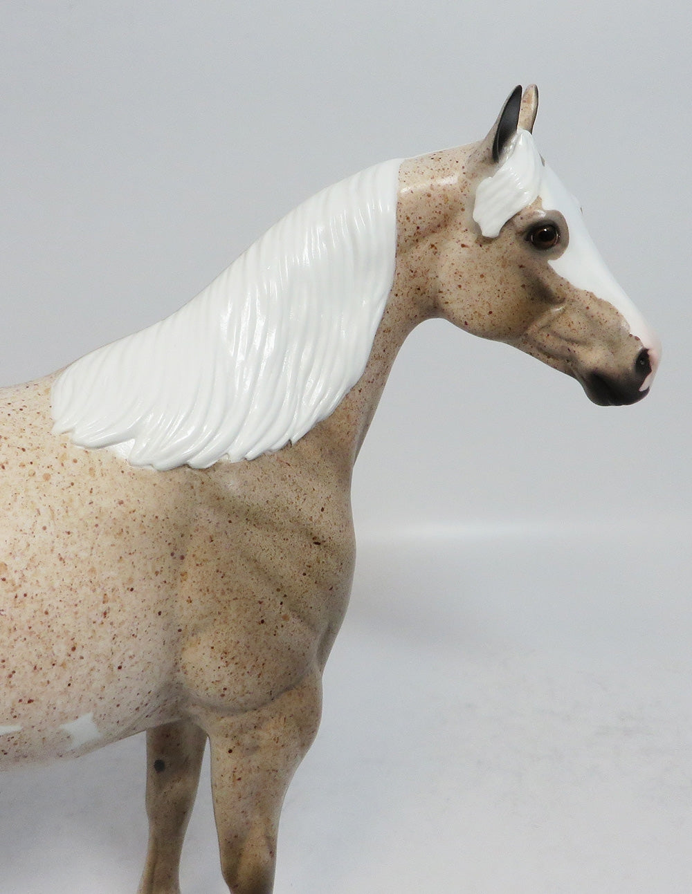 ULLA-LE-5 CHESTNUT ROAN PAINT ISH MODEL HORSE SUPER BOWL SALE 2018