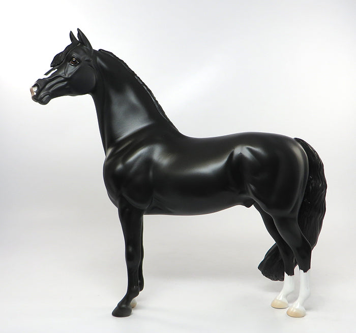 RAVEN&#39;S VIOLET-OOAK BLACK ISH MODEL HORSE 8/25
