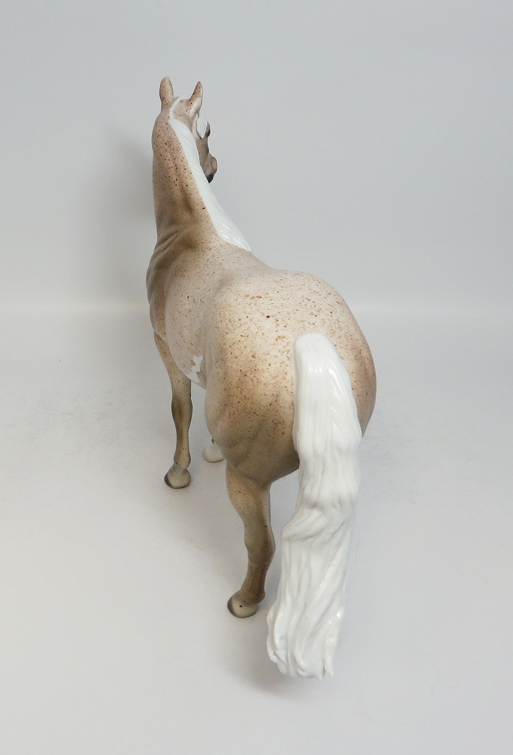 ULLA-LE-5 CHESTNUT ROAN PAINT ISH MODEL HORSE SUPER BOWL SALE 2018