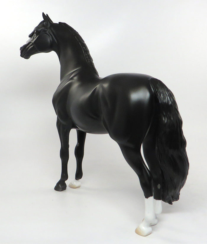 RAVEN&#39;S VIOLET-OOAK BLACK ISH MODEL HORSE 8/25